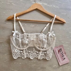 NWT Roma Confidential White Lace bralette - Size Small
